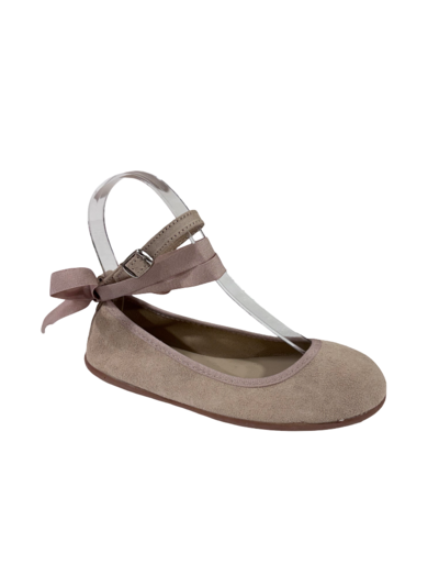 Bailarinas de serraje beige con cinta al tobillo